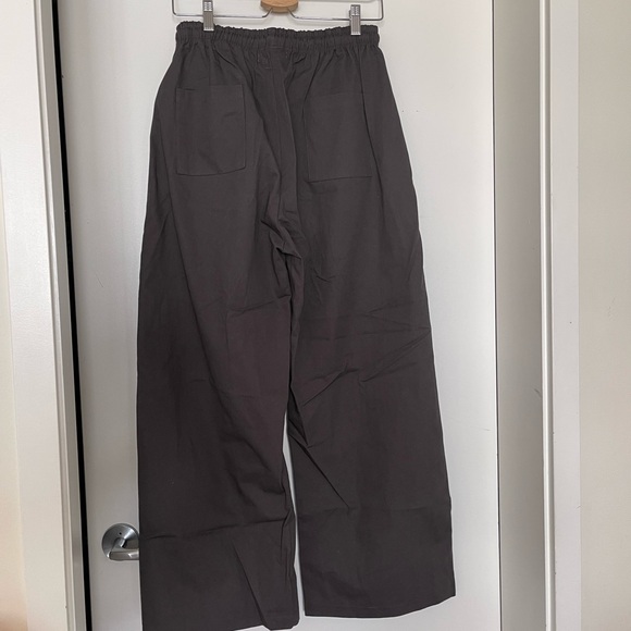 Baggy grey pants - Picture 2 of 3